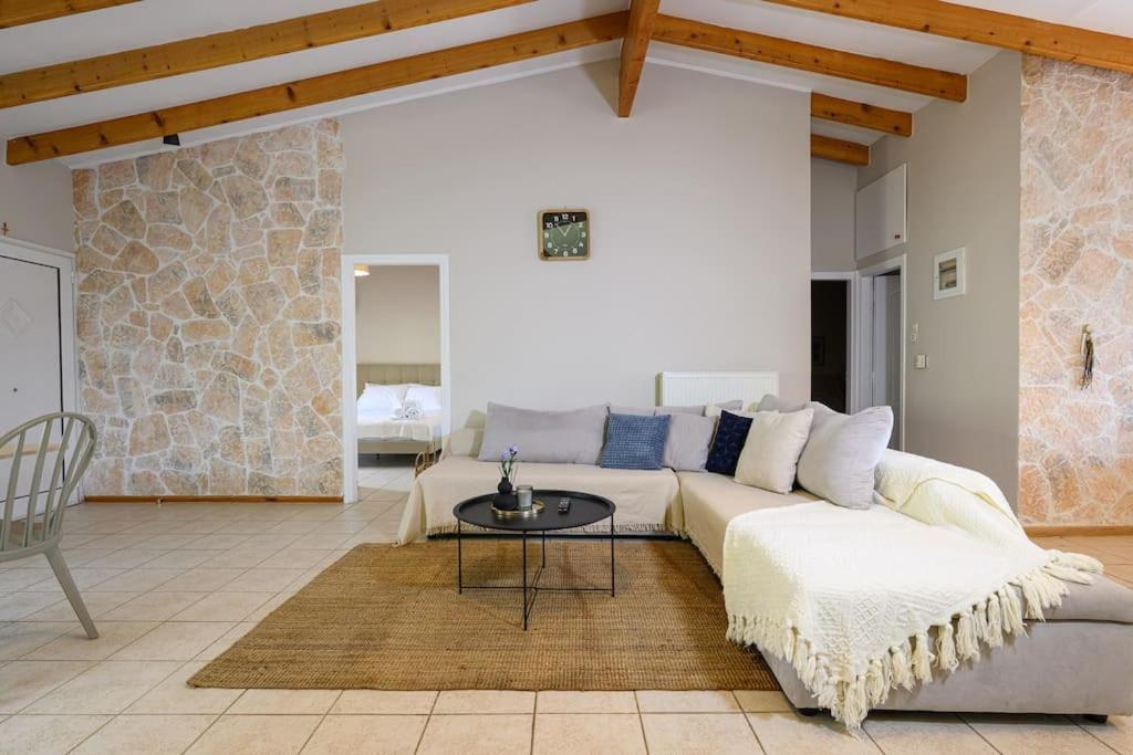 Villa Farmbill Markópoulon Exterior foto
